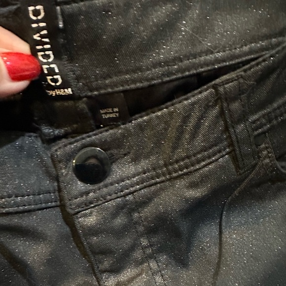 H & M Divided Size 12 32 Black Sparkly Jeans Straight Leg R $65 - Picture 10 of 15